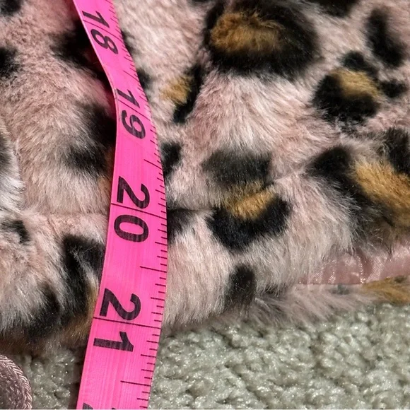 Pink Victoria's Secret Leopard Cheetah Fur Zip Teddy Bomber Jacket NWT - Picture 5 of 9